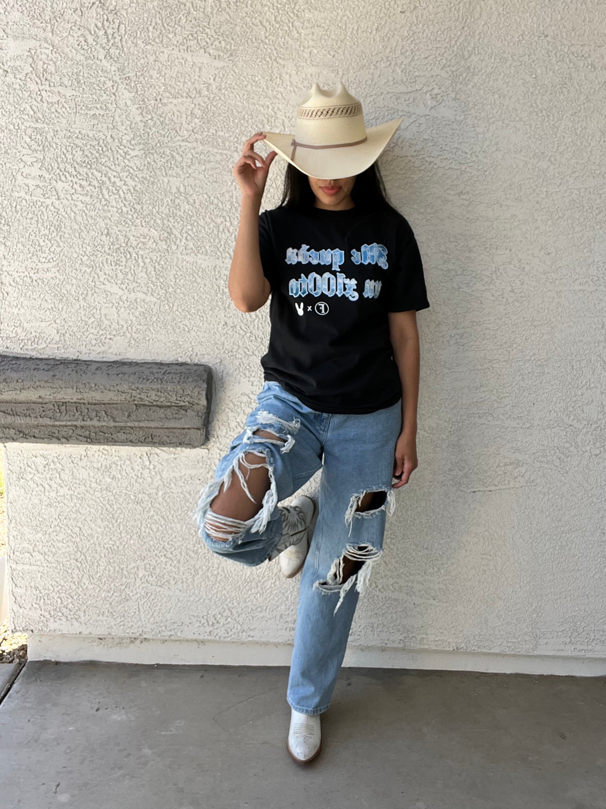 Un x100to DTF transfer YNG THE LABEL